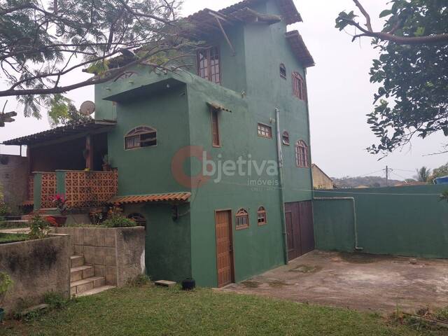 #1994 - Casa para Venda em Cabo Frio - RJ - 2