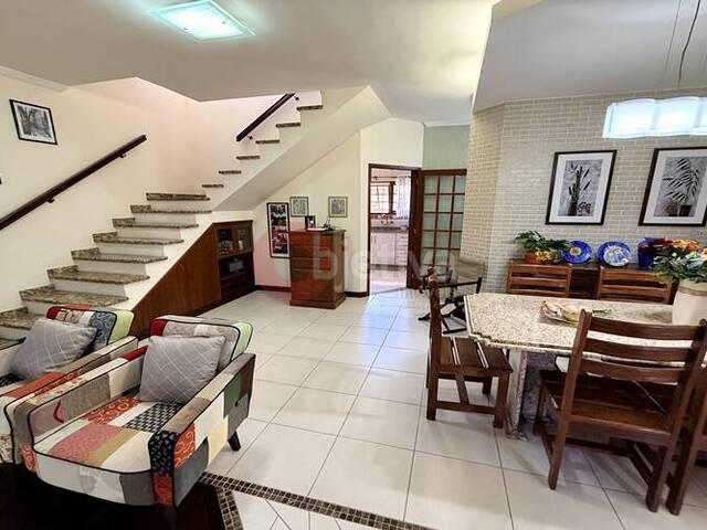 Casa Independente para Venda em Cabo Frio - 4
