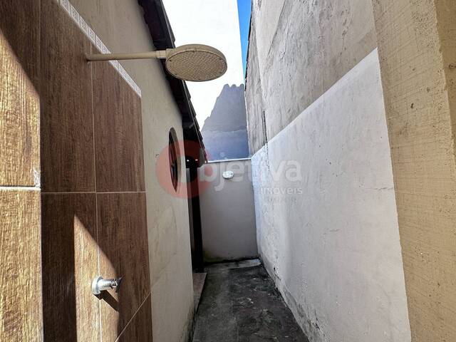 #2005 - Kitnet para Venda em Cabo Frio - RJ - 2