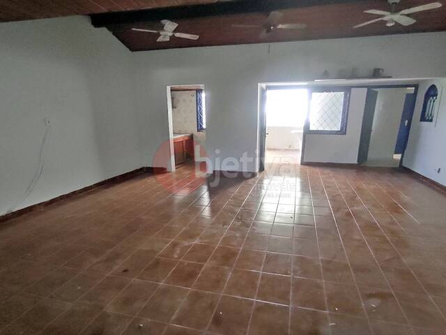 Casa em condomínio para Venda em Cabo Frio - 2