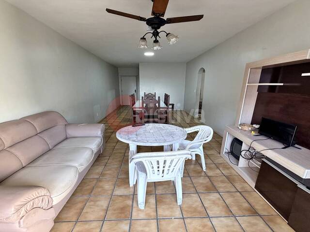 Apartamento para Venda em Cabo Frio - 2
