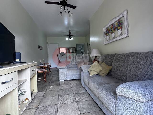 Apartamento para Venda em Cabo Frio - 3