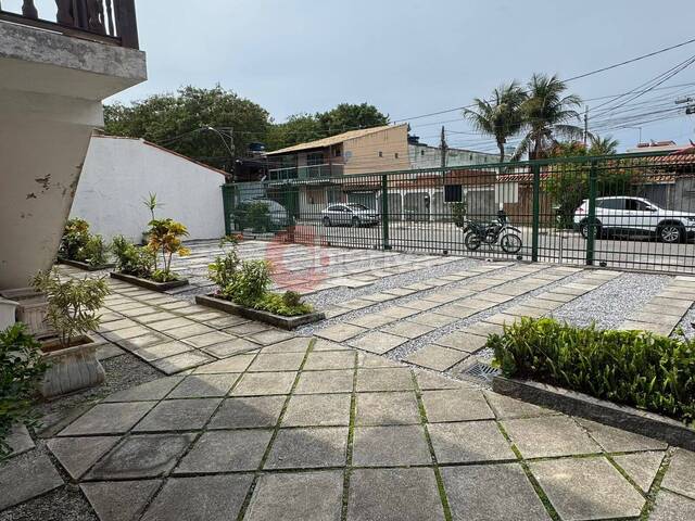Apartamento para Venda em Cabo Frio - 3
