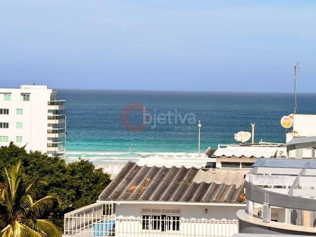 Apartamento para Venda em Cabo Frio - 2