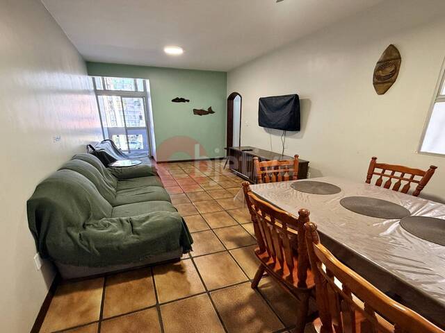 Apartamento para Venda em Cabo Frio - 2