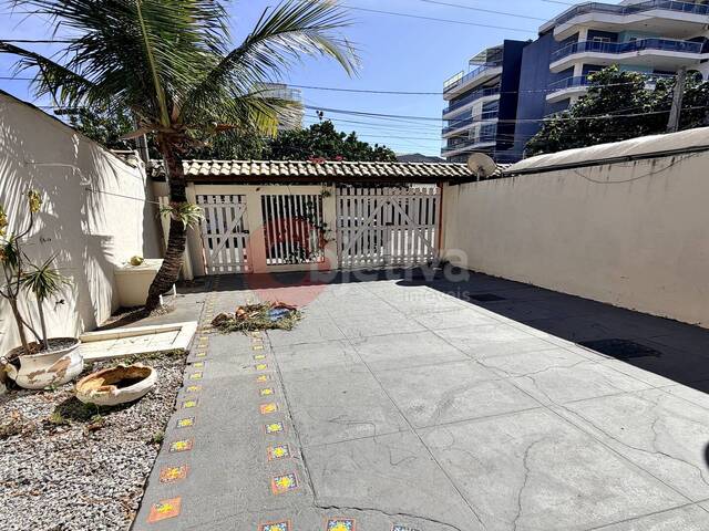 Casa Independente para Venda em Cabo Frio - 3