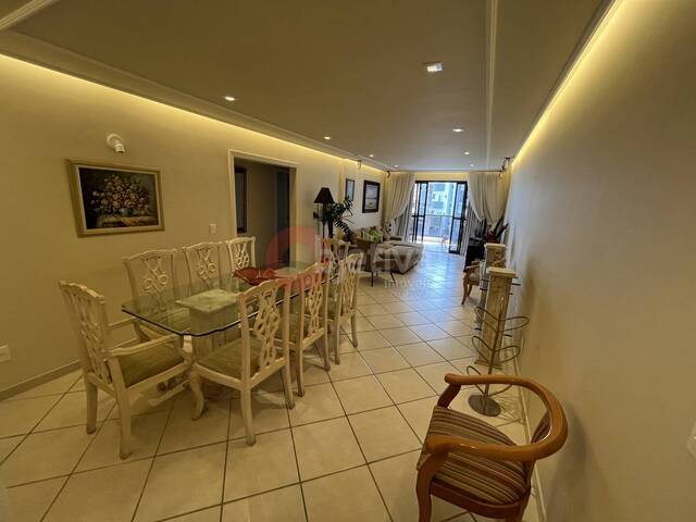 #2111 - Apartamento para Venda em Cabo Frio - RJ - 2