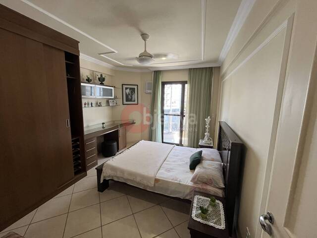 Apartamento para Venda em Cabo Frio - 4