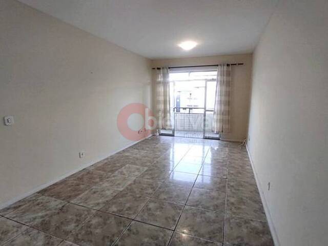 Apartamento para Locação em Cabo Frio - 2