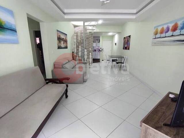 Apartamento para Venda em Cabo Frio - 2