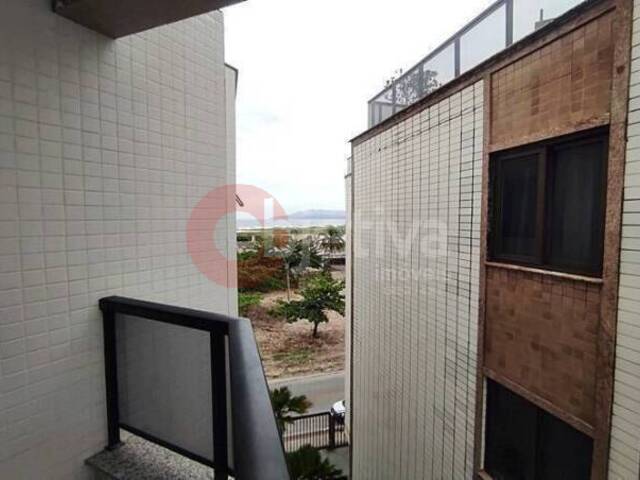 Apartamento para Venda em Cabo Frio - 4