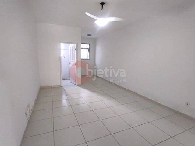 Apartamento para Venda em Cabo Frio - 5