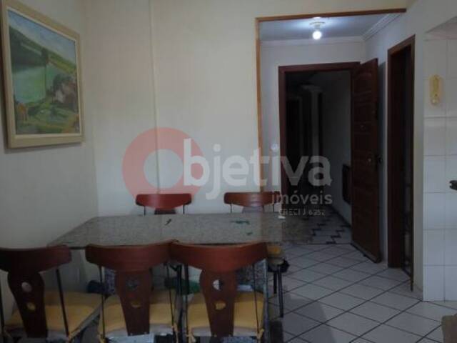 Apartamento para Venda em Cabo Frio - 2