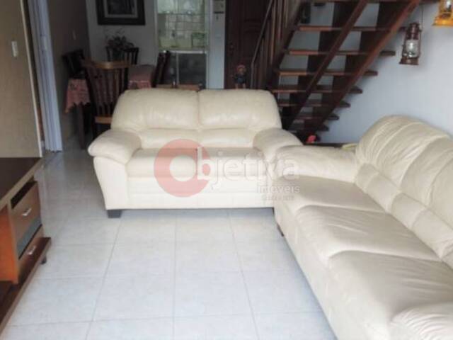 Cobertura para Venda em Cabo Frio - 2