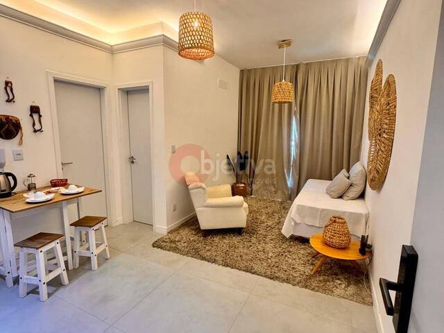 Apartamento para Venda em Cabo Frio - 2