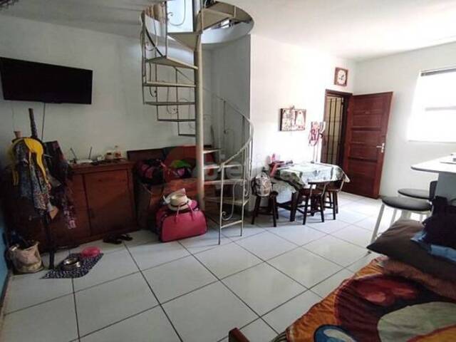 Cobertura para Venda em Cabo Frio - 3