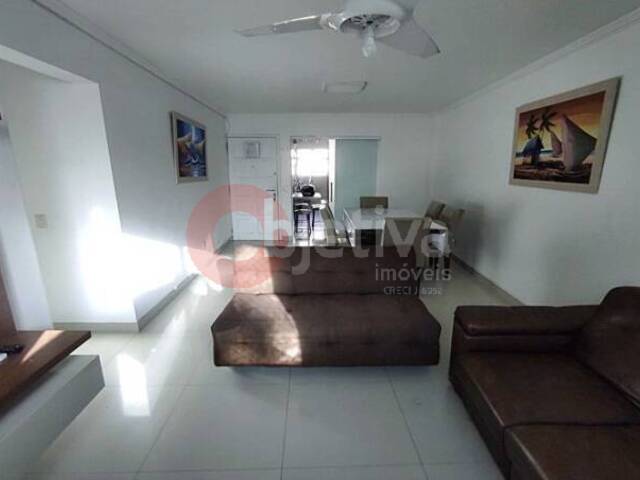Apartamento para Venda em Cabo Frio - 3