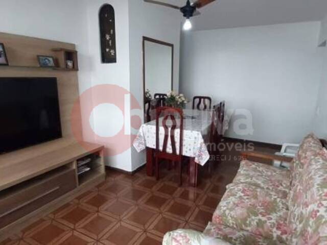 Apartamento para Venda em Cabo Frio - 2