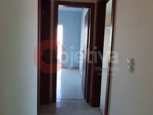 Apartamento para Venda em Cabo Frio - 3