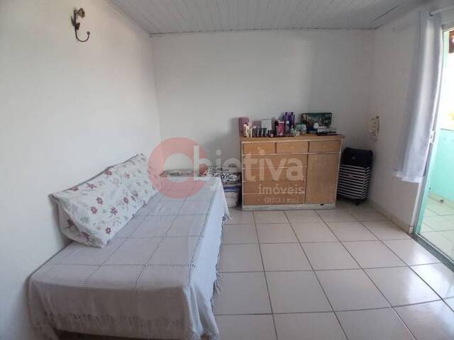 Apartamento para Venda em Cabo Frio - 2