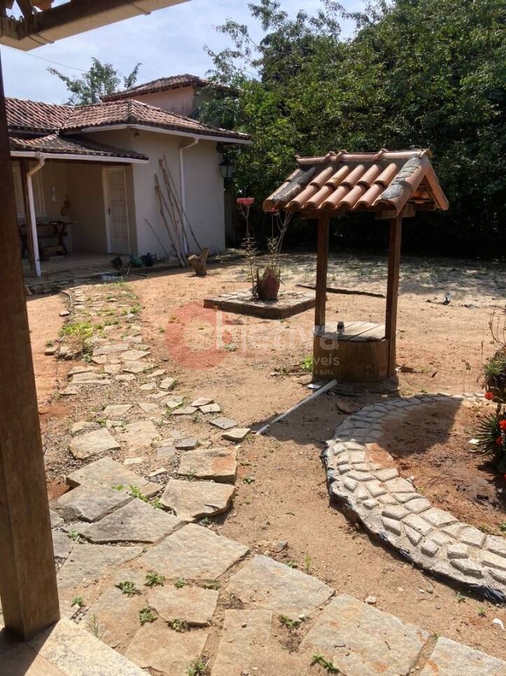 Chácara à venda com 2 quartos, 100m² - Foto 4