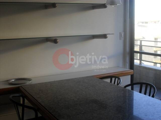 Cobertura à venda com 3 quartos, 240m² - Foto 11