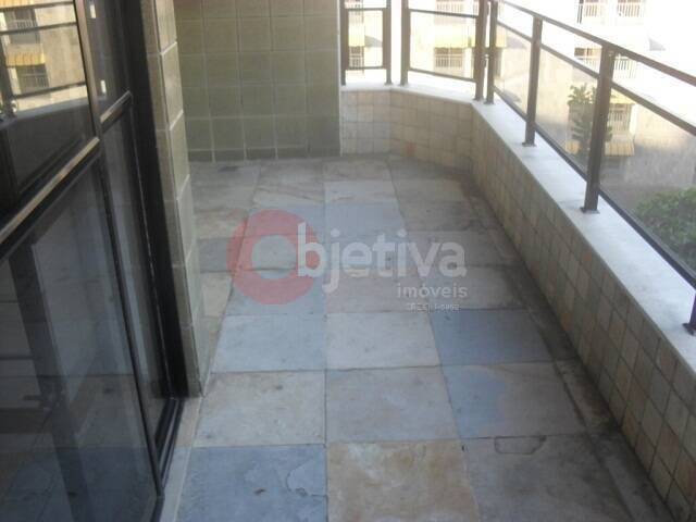 Cobertura à venda com 3 quartos, 240m² - Foto 25