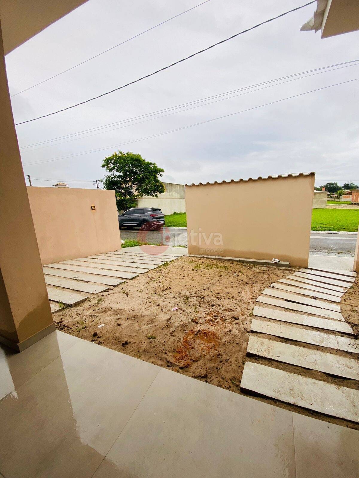 Casa à venda com 3 quartos, 110m² - Foto 3