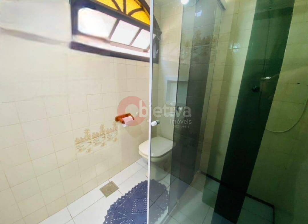 Casa à venda com 4 quartos, 360m² - Foto 7