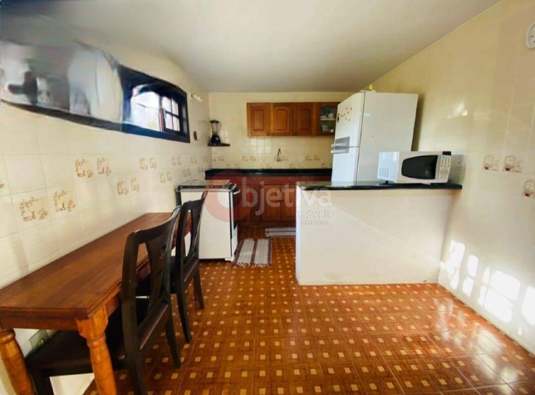 Casa à venda com 4 quartos, 360m² - Foto 13