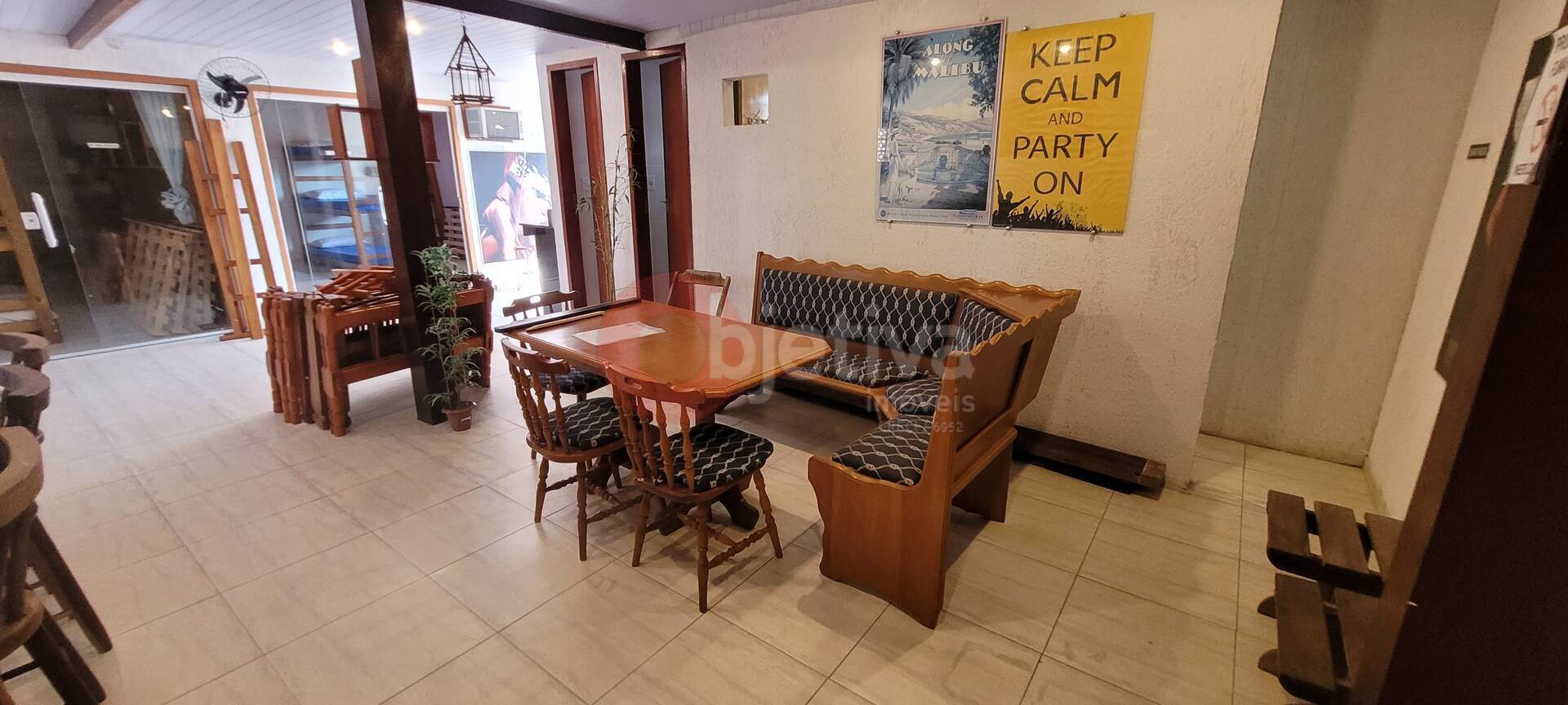 Casa à venda com 11 quartos, 360m² - Foto 30