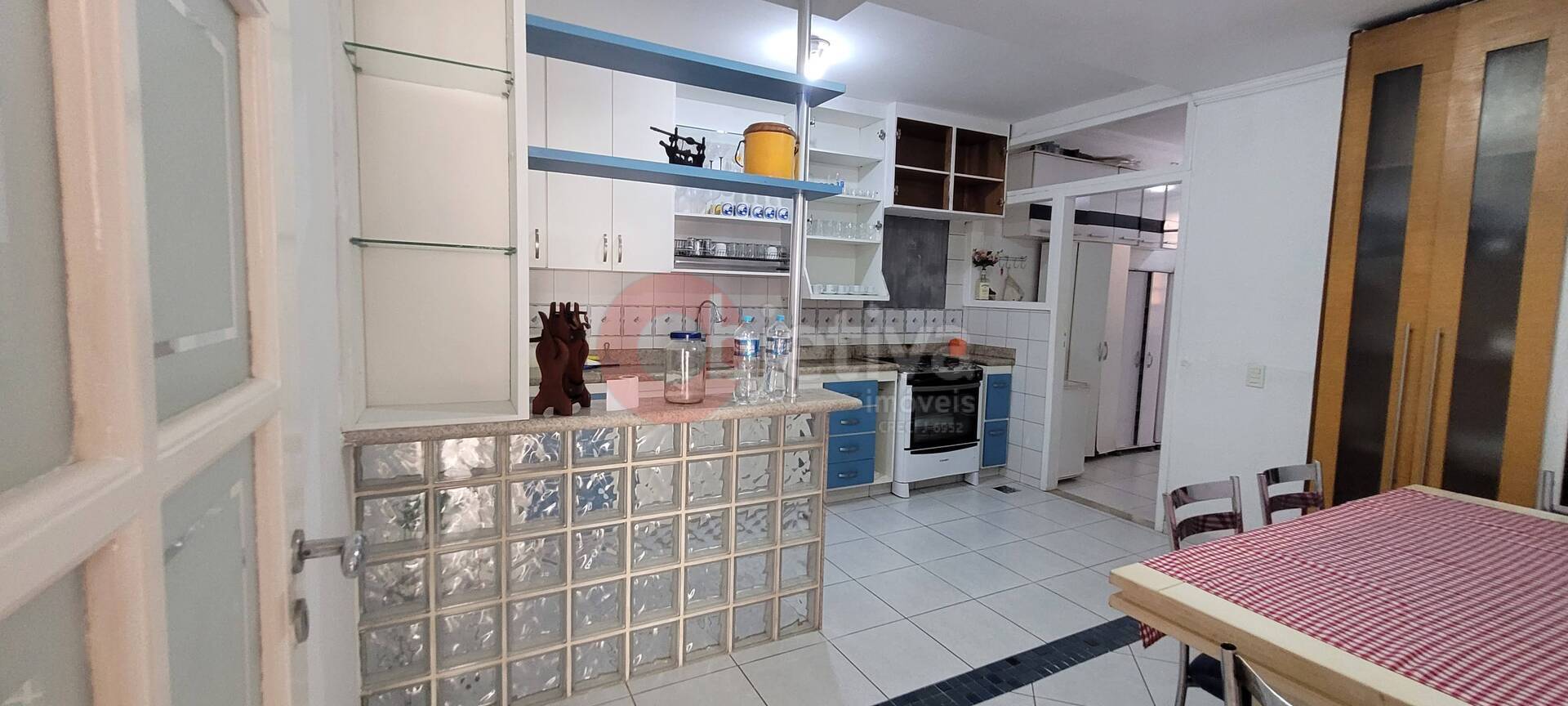 Casa à venda com 11 quartos, 360m² - Foto 41
