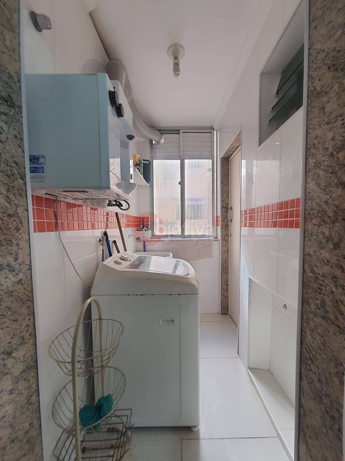 Apartamento para alugar com 2 quartos, 90m² - Foto 11