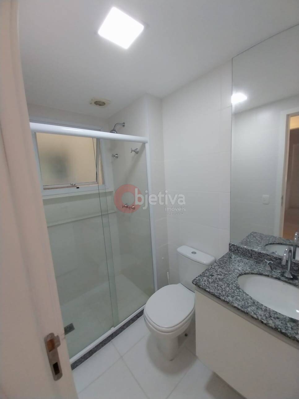 Cobertura à venda com 3 quartos, 240m² - Foto 8