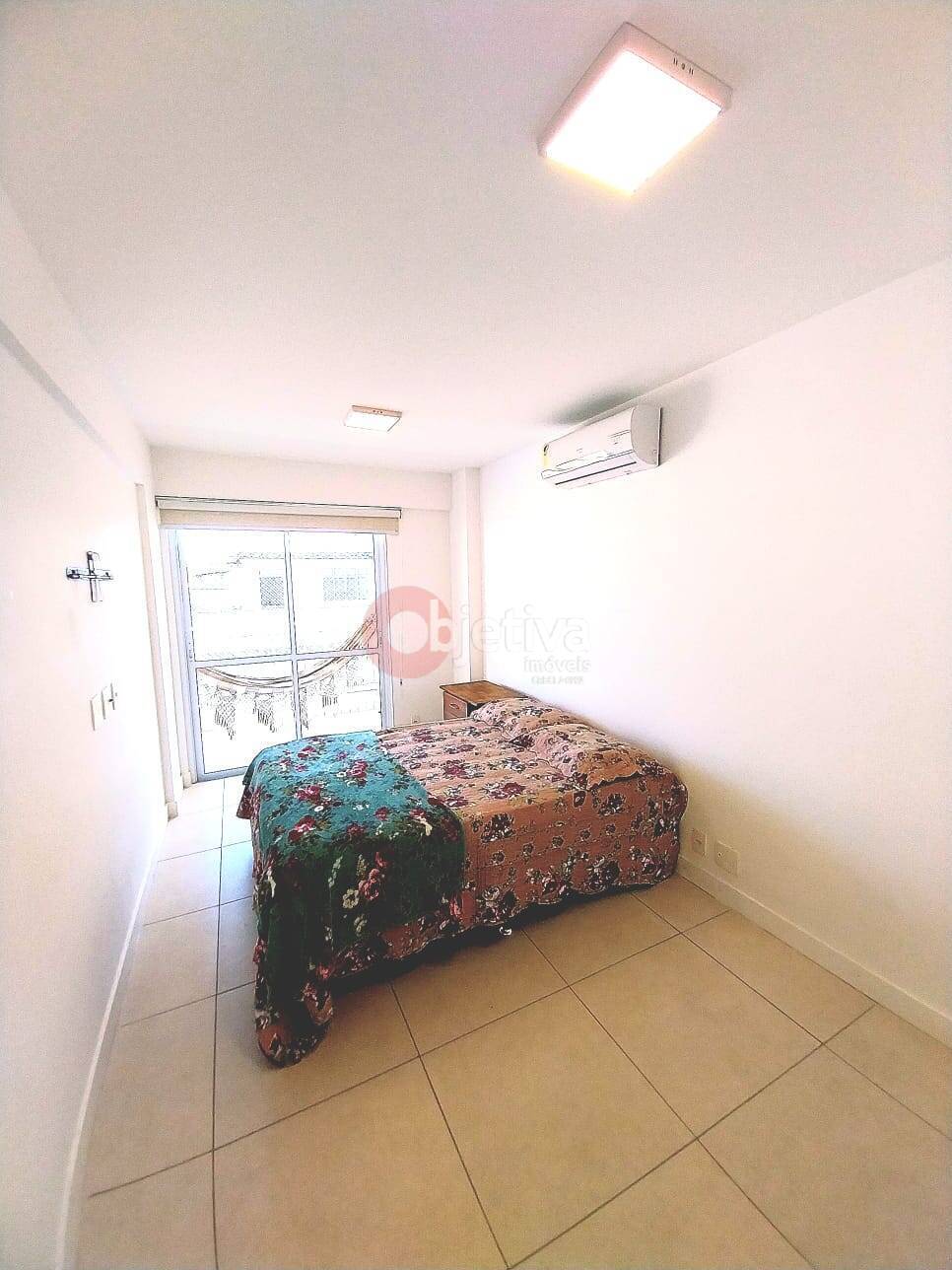Cobertura à venda com 3 quartos, 240m² - Foto 12