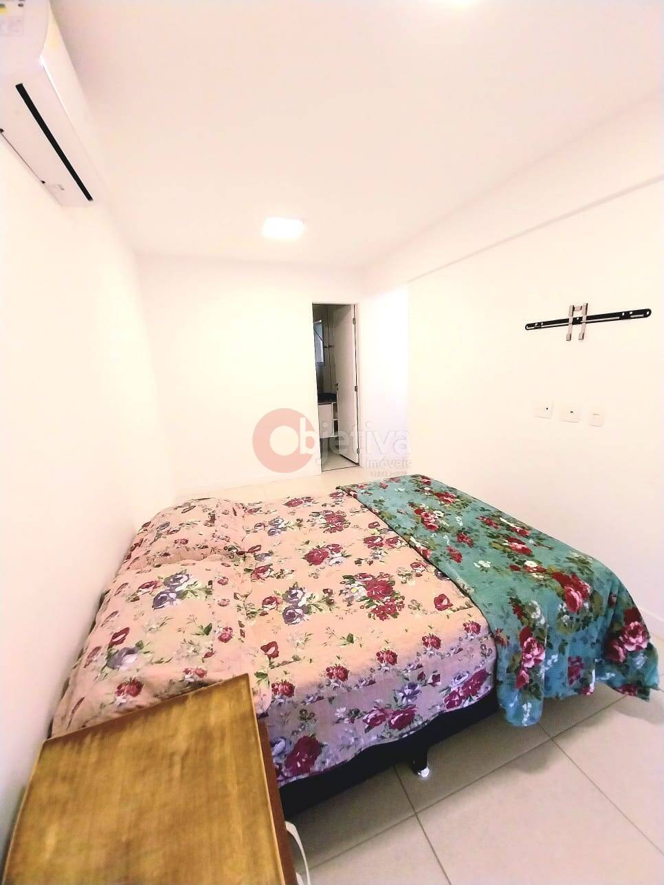 Cobertura à venda com 3 quartos, 240m² - Foto 13