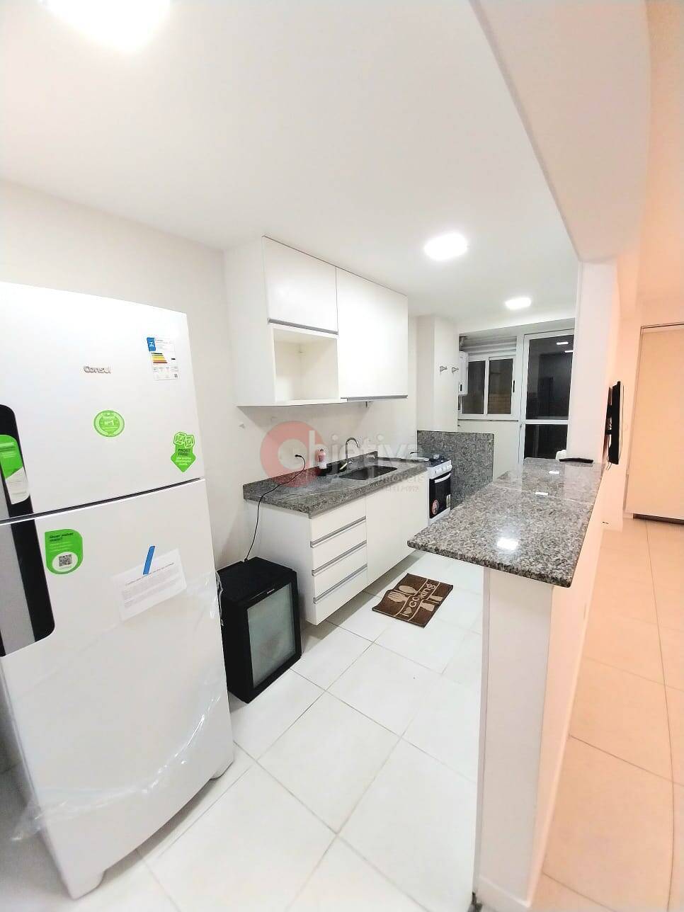 Cobertura à venda com 3 quartos, 240m² - Foto 16