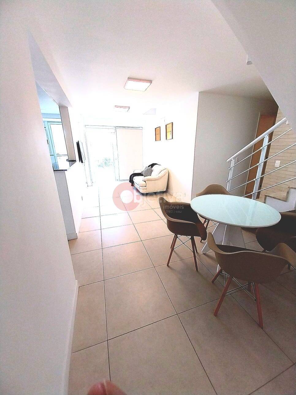 Cobertura à venda com 3 quartos, 240m² - Foto 4