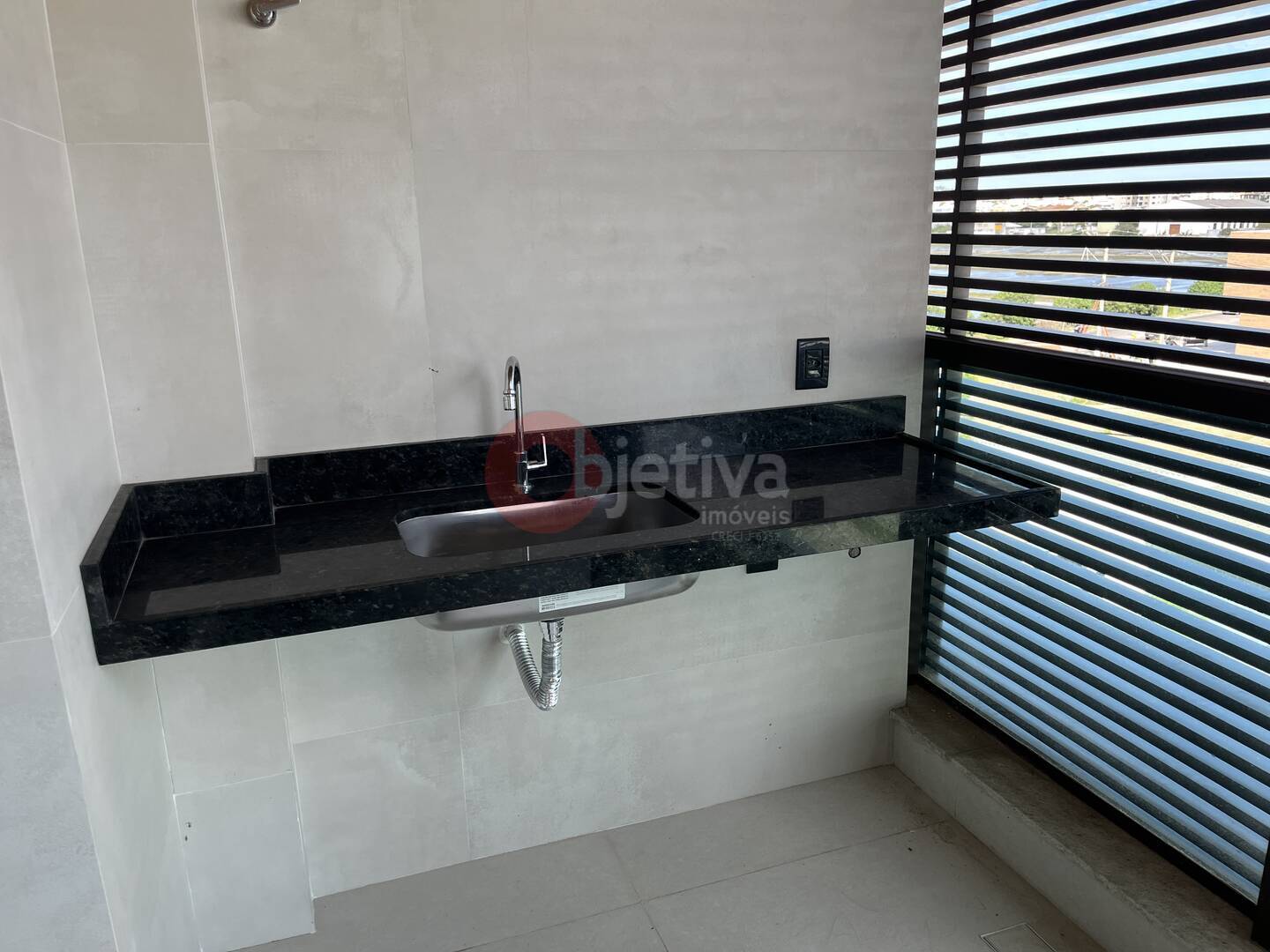 Apartamento para alugar com 2 quartos, 77m² - Foto 33