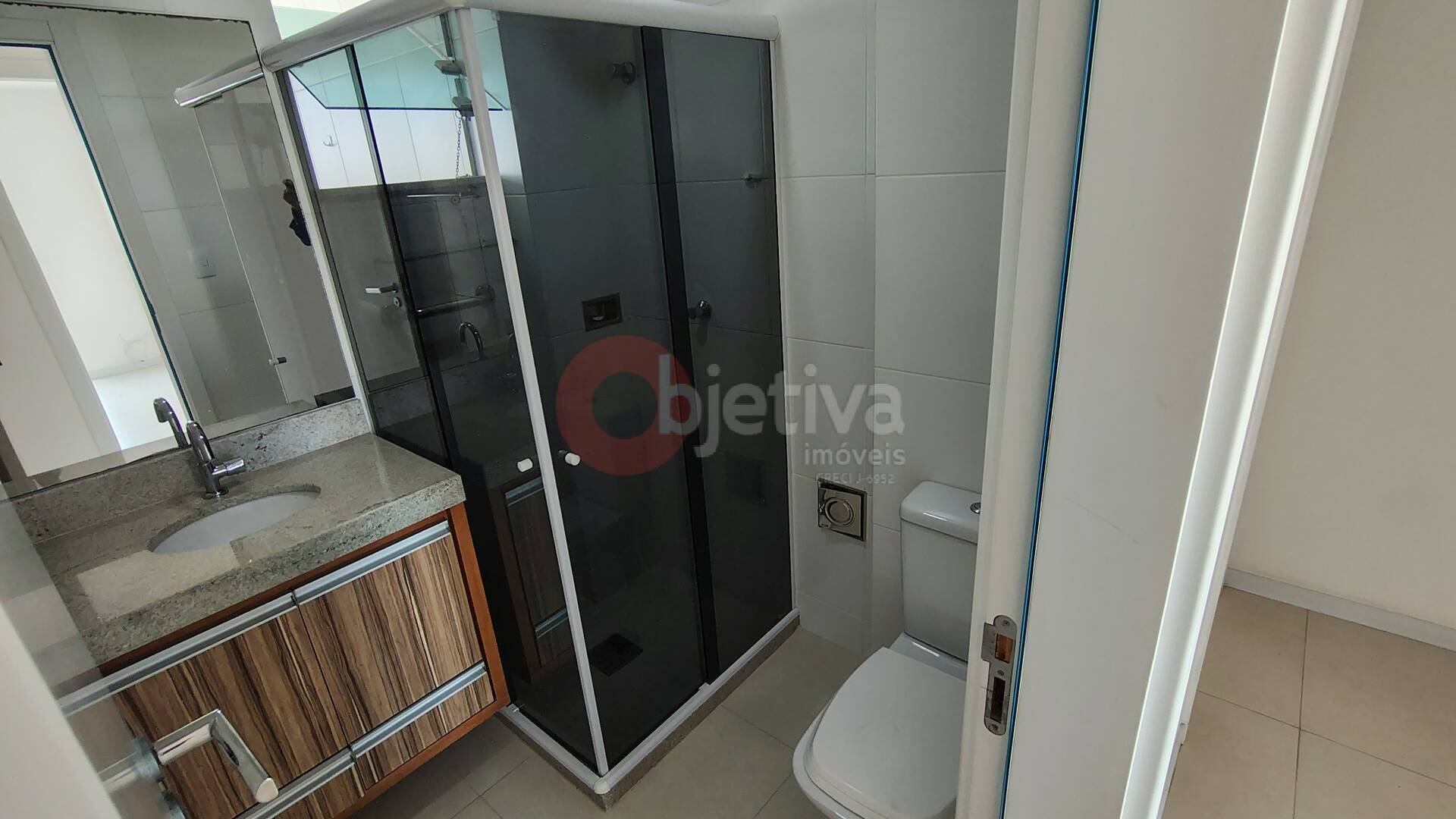 Apartamento para alugar com 3 quartos, 145m² - Foto 4