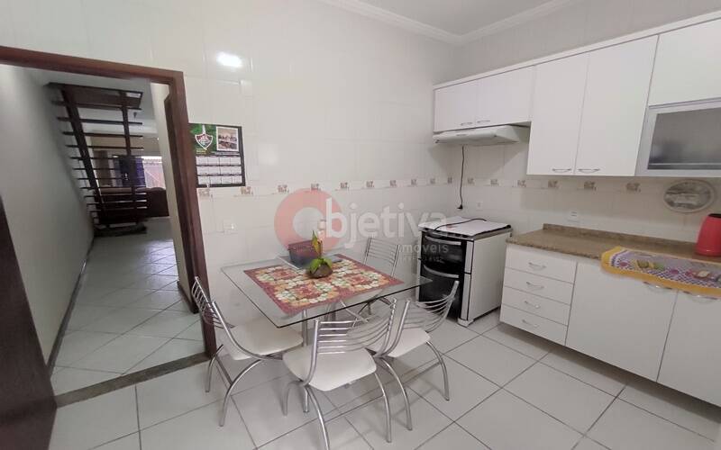Casa à venda com 2 quartos, 120m² - Foto 7