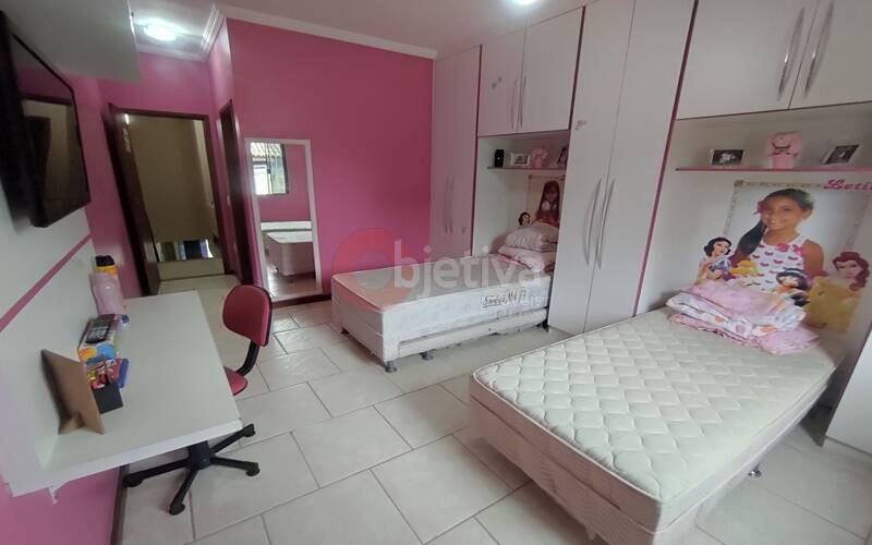 Casa à venda com 2 quartos, 120m² - Foto 22