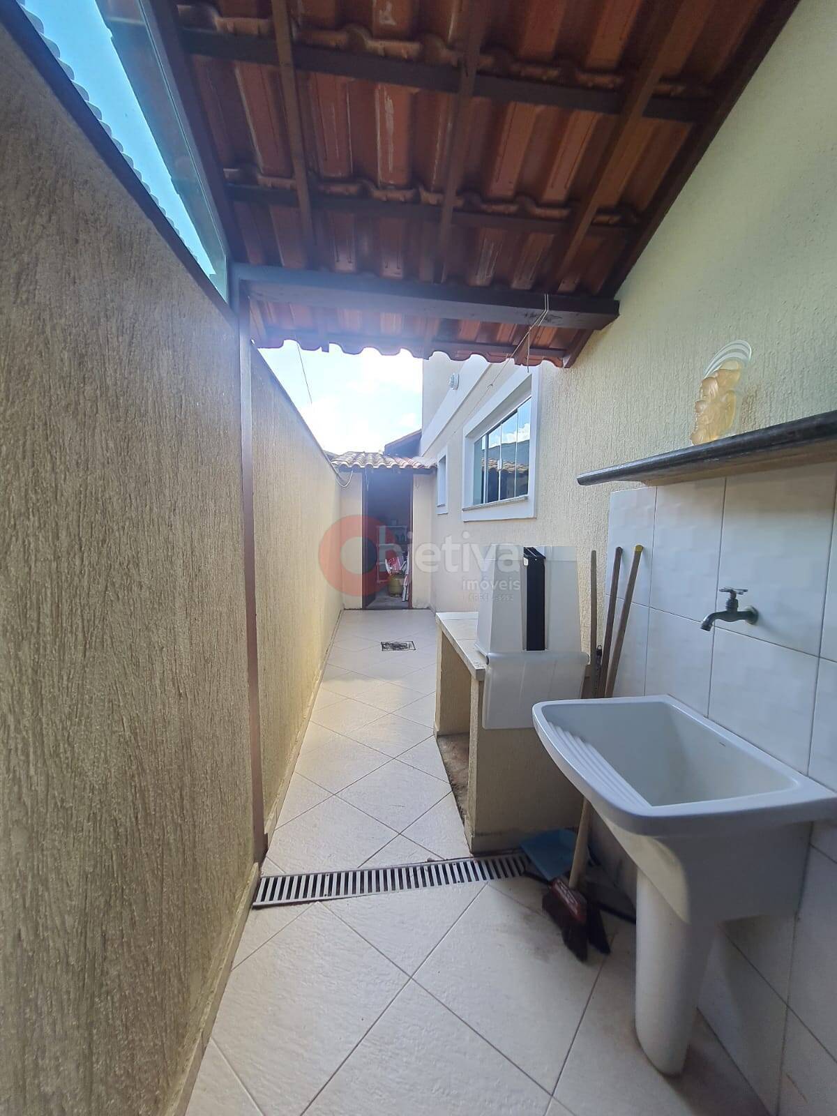 Casa à venda e aluguel com 4 quartos, 190m² - Foto 28