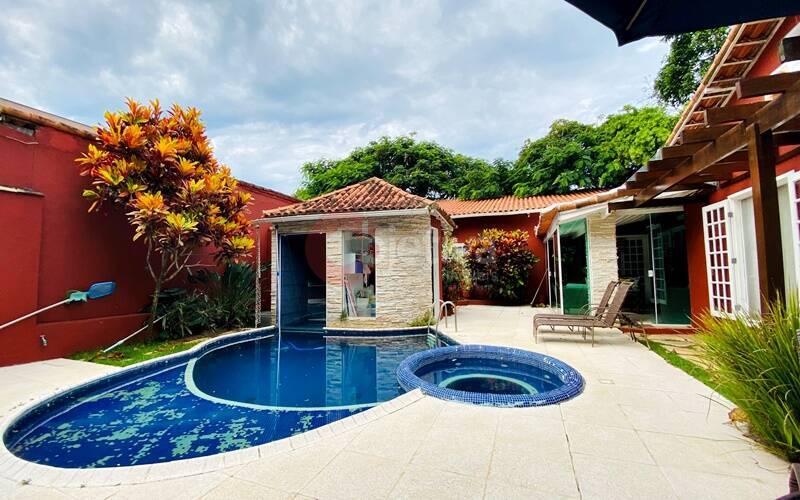 Casa à venda e aluguel com 4 quartos, 680m² - Foto 13
