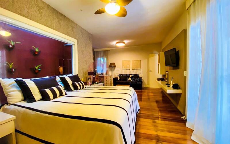 Casa à venda e aluguel com 4 quartos, 680m² - Foto 23