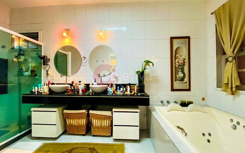 Casa à venda e aluguel com 4 quartos, 680m² - Foto 25
