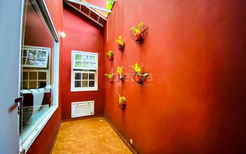 Casa à venda e aluguel com 4 quartos, 680m² - Foto 30