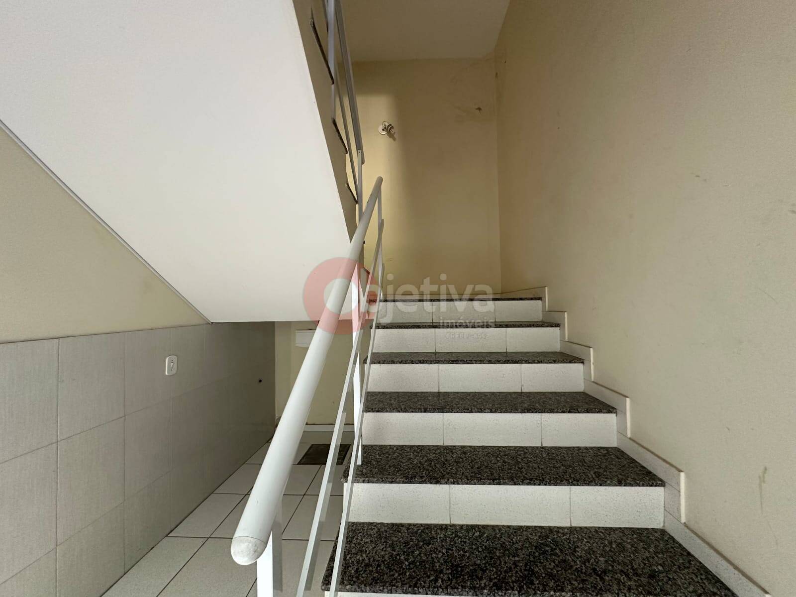 Apartamento para alugar com 2 quartos, 83m² - Foto 17