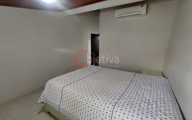 Casa à venda com 3 quartos, 100m² - Foto 11