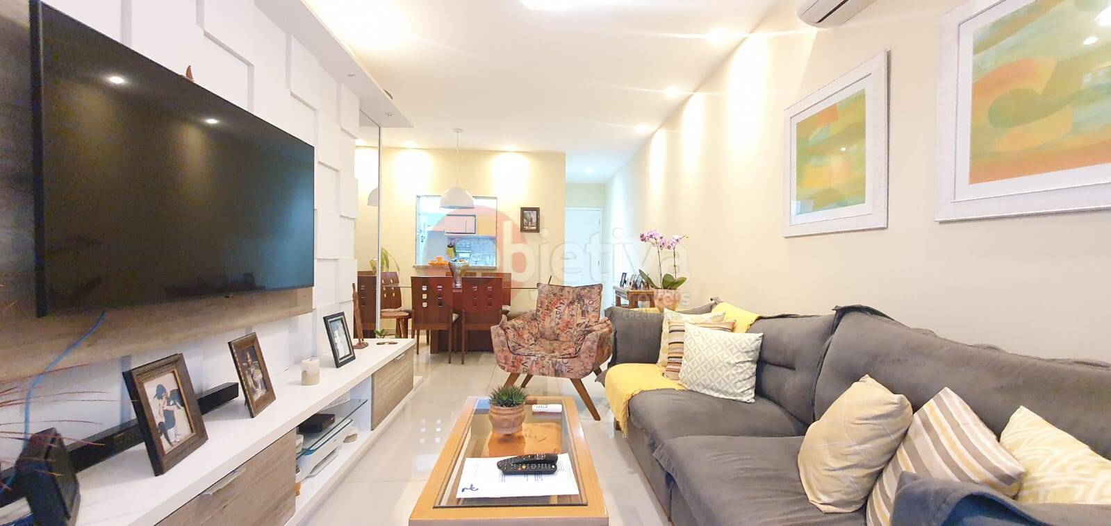 Apartamento à venda com 2 quartos, 94m² - Foto 1